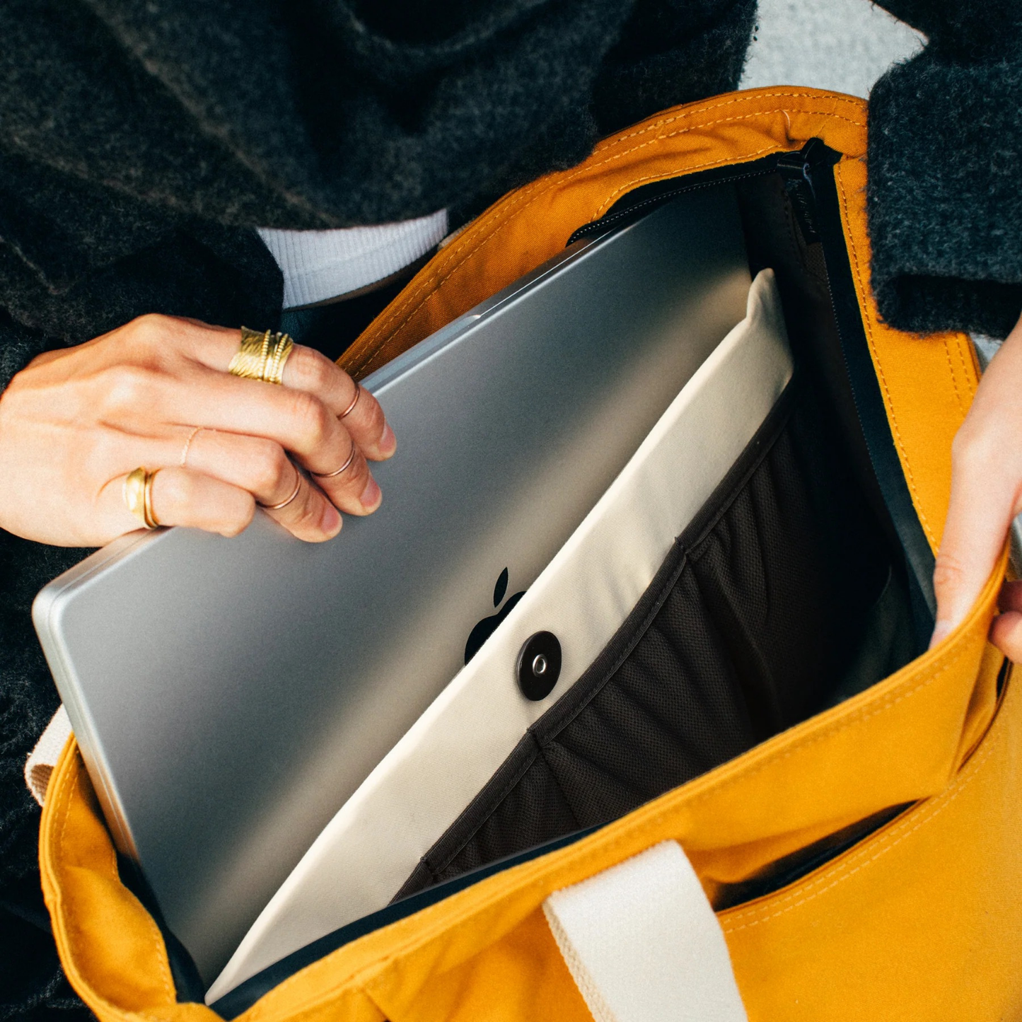 Native Union WFA Omuz Çantası Kraft